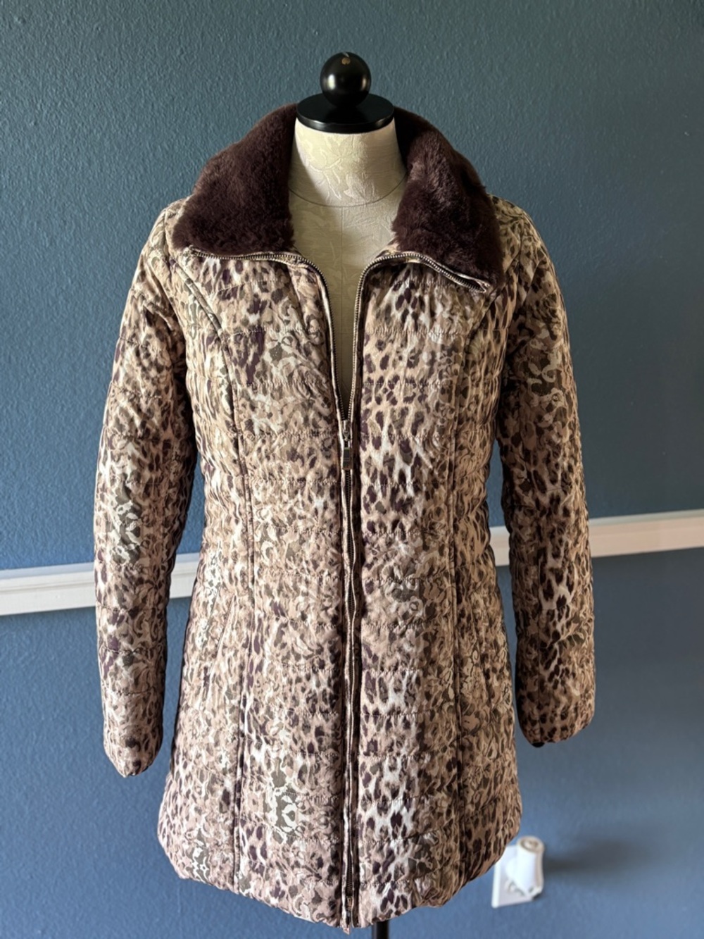 Dennis Basso Women’s Leapord Quilted Faux Fur Collar Trench Coat XXS